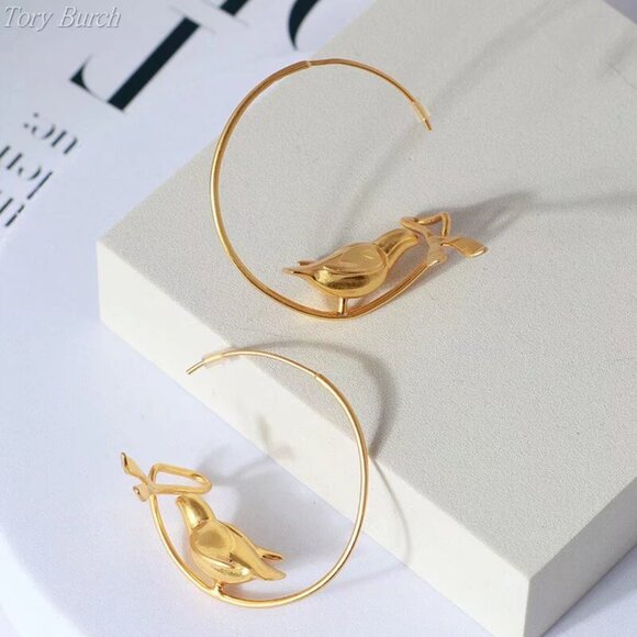 Tory Burch matte gold earrings - Picture 2 of 5